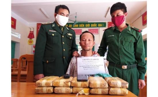 Quảng Bình: Bắt giữ đối tượng vận chuyển ma túy tổng hợp từ Lào về Việt Nam